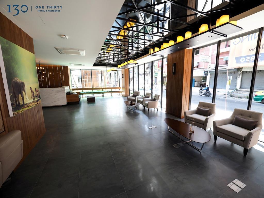 130 Hotel & Residence Bangkok Exterior photo