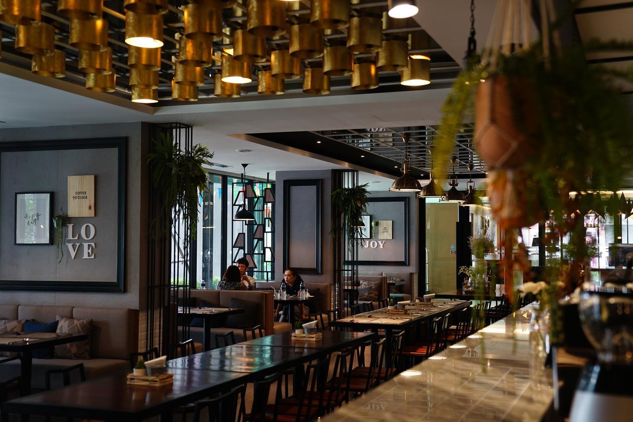 130 Hotel & Residence Bangkok Exterior photo