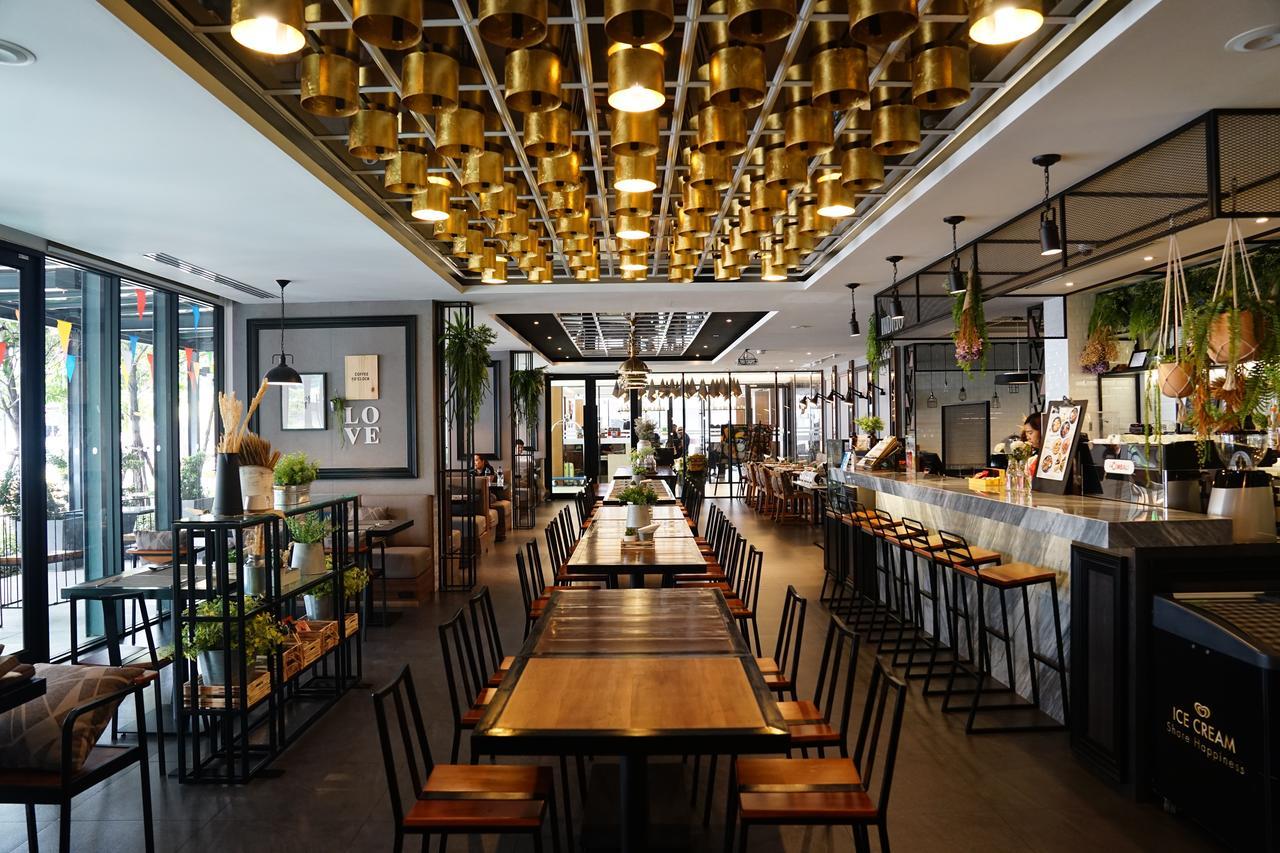 130 Hotel & Residence Bangkok Exterior photo